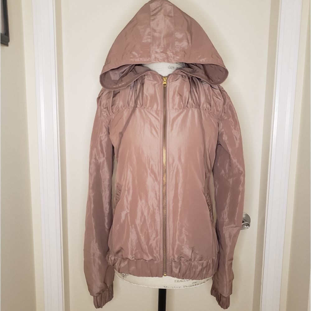 Lightweight Pink Jacket Hood Zipper